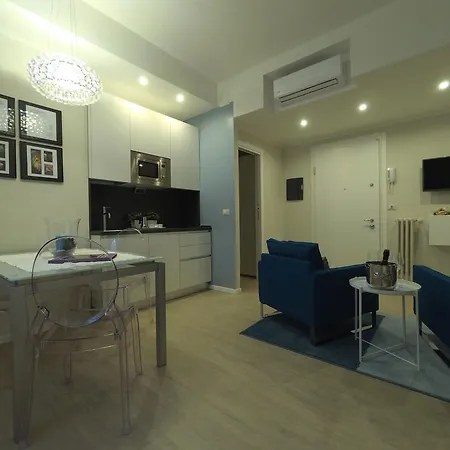 Centre House Апартаменты Парма