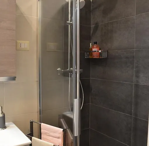 Daire Centre House *