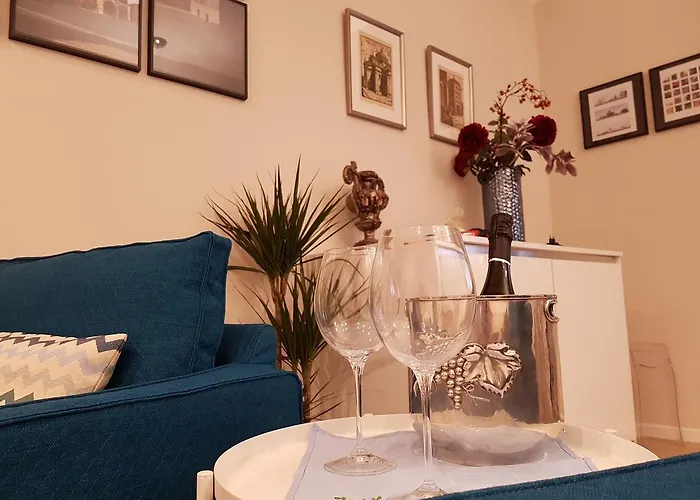 Apartment Centre House Parma